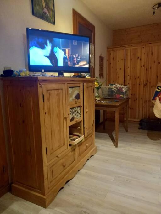 L'Appartement Les Bossons En Lisiere De Foret Dans Le Chalet Genepi Arêches Esterno foto