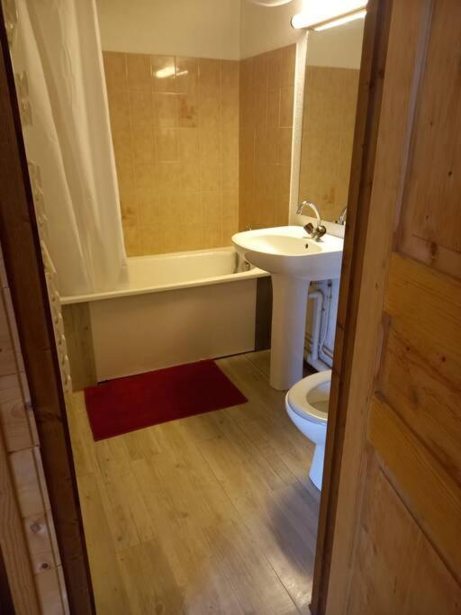 L'Appartement Les Bossons En Lisiere De Foret Dans Le Chalet Genepi Arêches Esterno foto